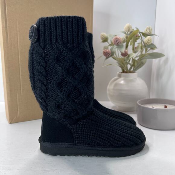 UGG Classic Cardi Cable Knit Boots Foldable Side Zip Black Kids 12 NWB - Picture 3 of 16